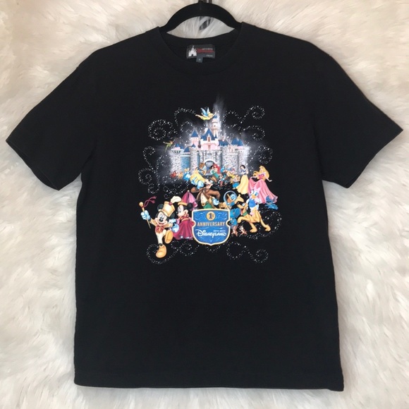 Disneyland Collectible Hong Kong 1st Anniversary - Picture 2 of 8